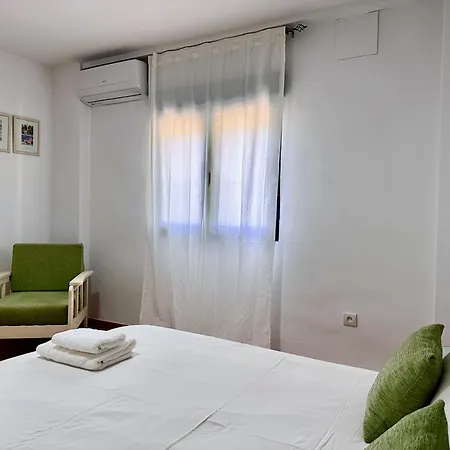 Holiday home Encantador Cortijo La Emiliana A 5 Minutos Del Centro Churriana de la Vega